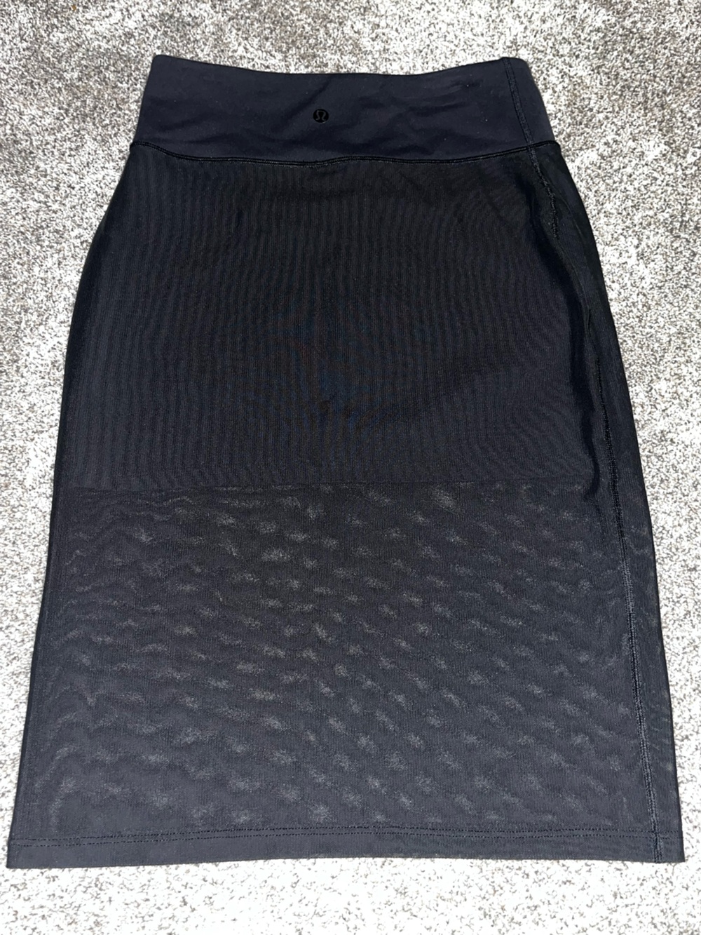Lululemon MIDI Pencil Skirt Black Size 6 Sheer Overlay Euc
